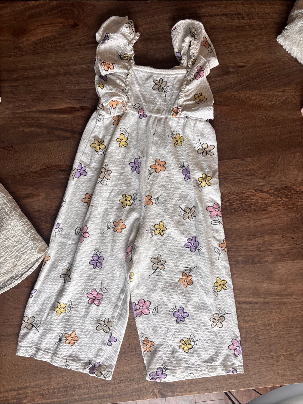 Zara White Floral Cotton Girls' Romper with Pastel Blooms
